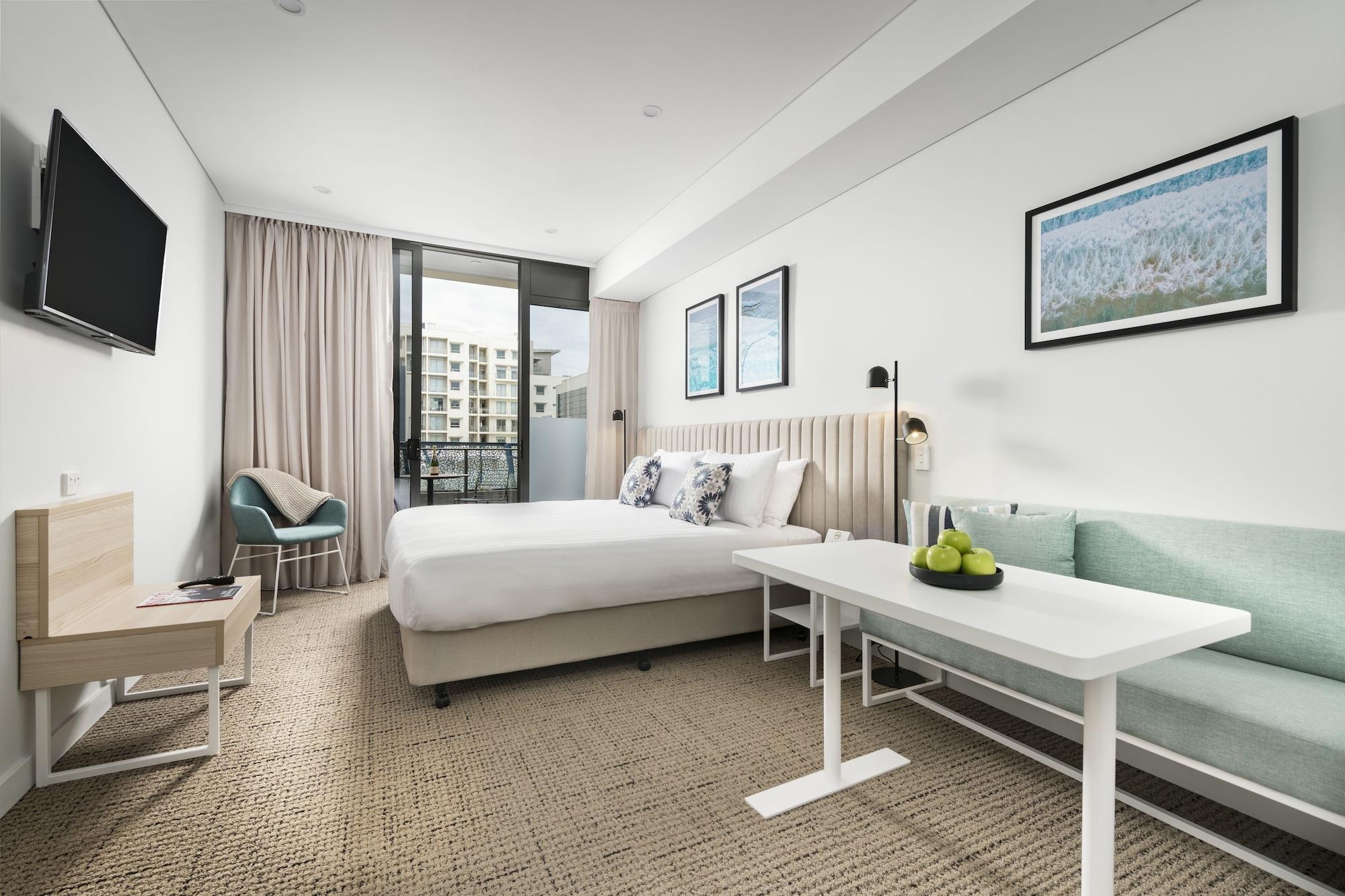 Quest Scarborough Aparthotel Perth Exterior photo