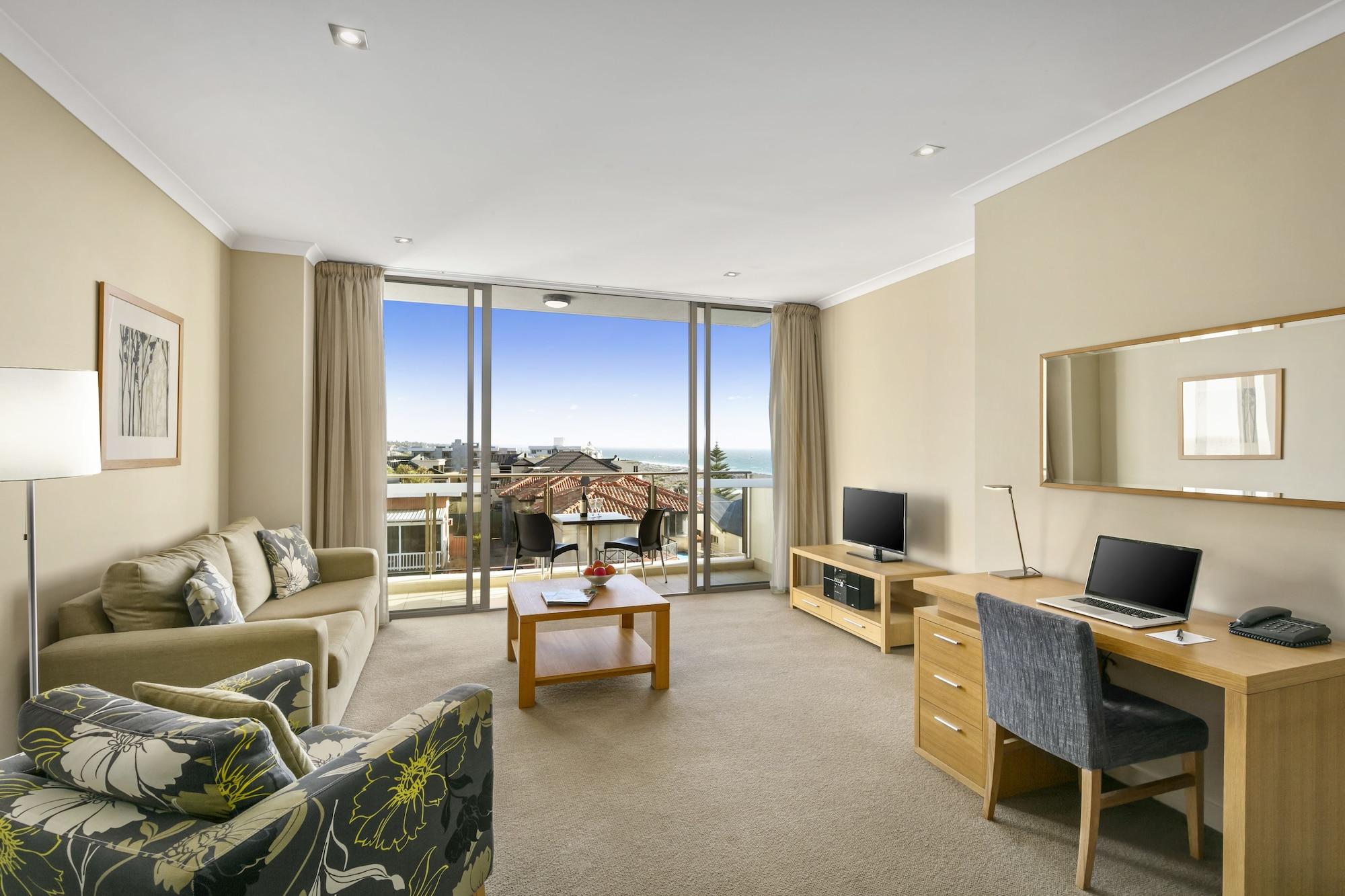 Quest Scarborough Aparthotel Perth Exterior photo