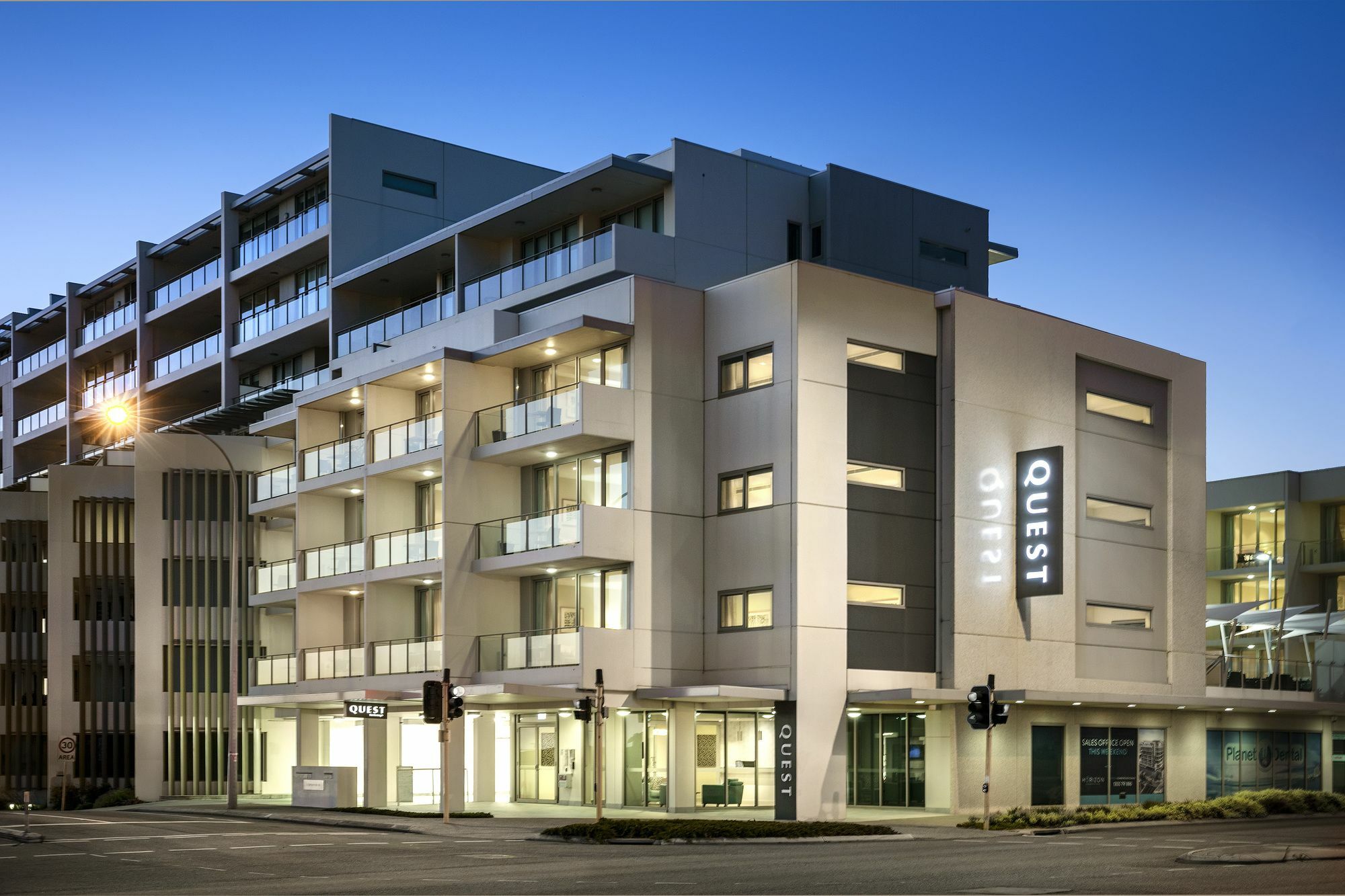 Quest Scarborough Aparthotel Perth Exterior photo